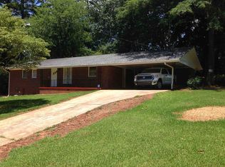 5677 Highland Cir, Forest Park, GA 30297
