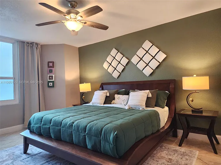 3505 S Ocean Dr #407 — Photo 14