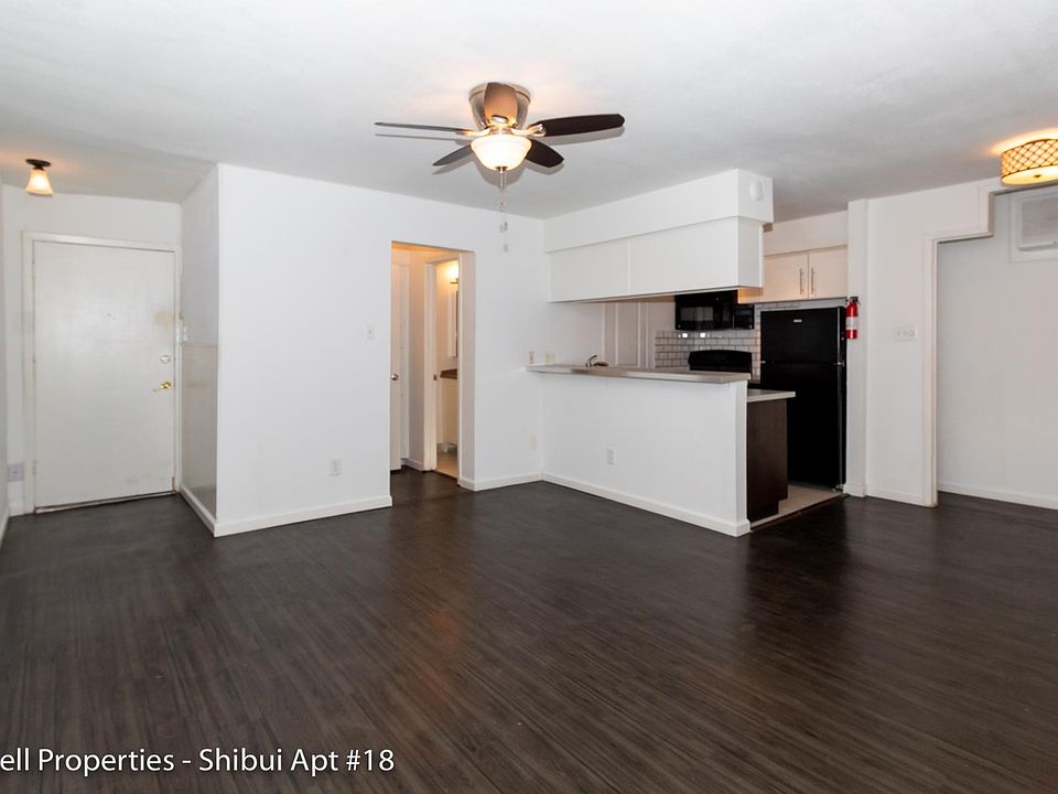 1st image of 714 Woodrow St #18