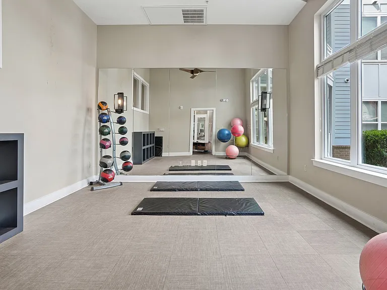 Greylyn Estates — Photo 15