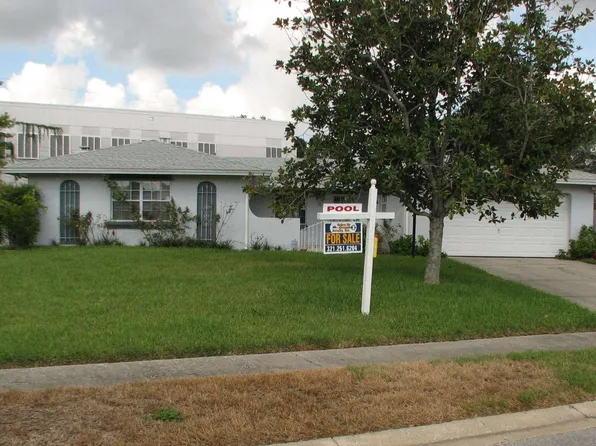5044 The Oaks Cir, Orlando, FL 32809