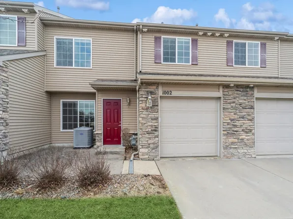 601 Orchard Hills Dr Unit 1002, Norwalk, IA 50211