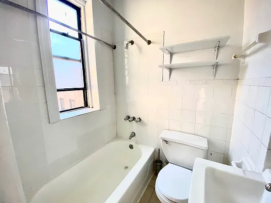 Rented by Dugri Real Estate  | media 9