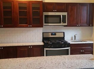 7125 66th Pl #2, Glendale, NY 11385