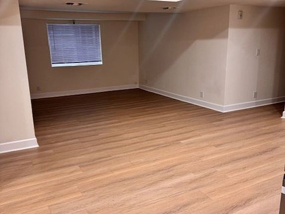 4th image of 319 S Hamel Rd #Vb