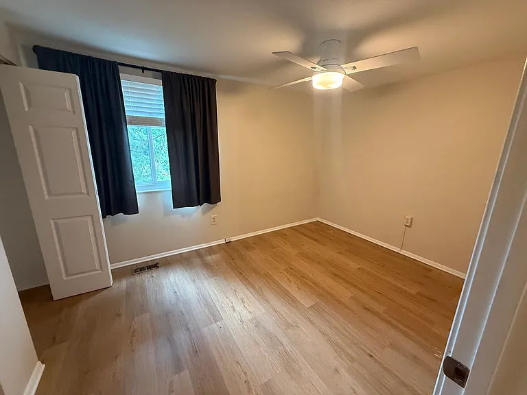 899 Regal Path Ln — Photo 11