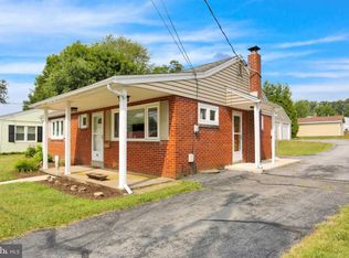 406 Sycamore Rd, Mohnton, PA 19540