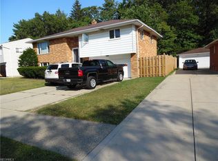 5533 Carol Jean Blvd, Garfield Heights, OH