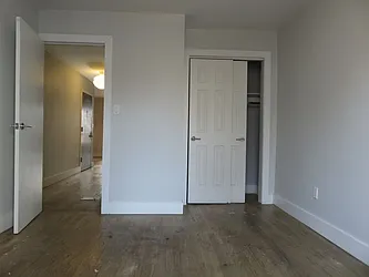 Rented by Rennit Inc.