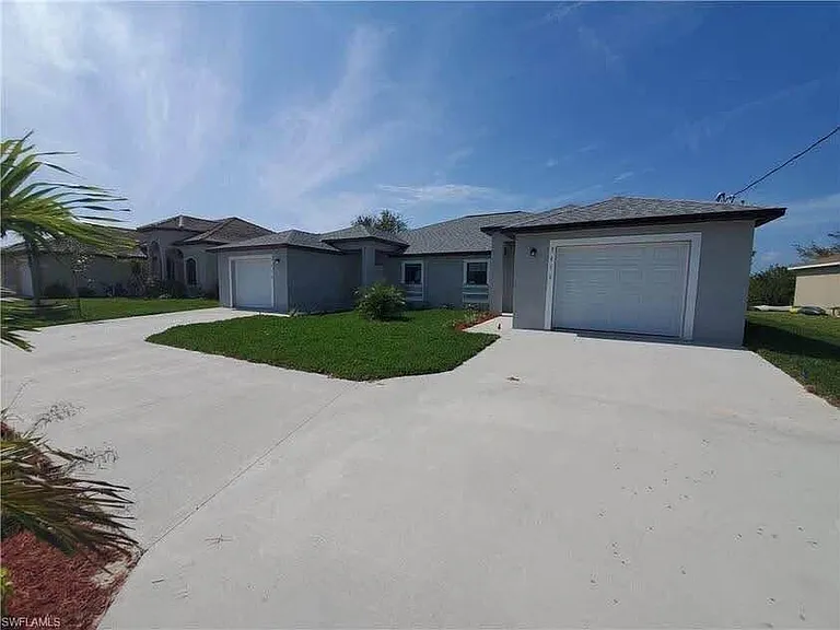 3418 SW 17th Ave #3418 — Photo 1