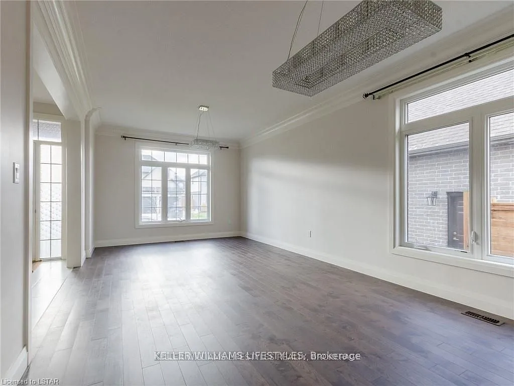 4 bed, $3,500 — Photo 4