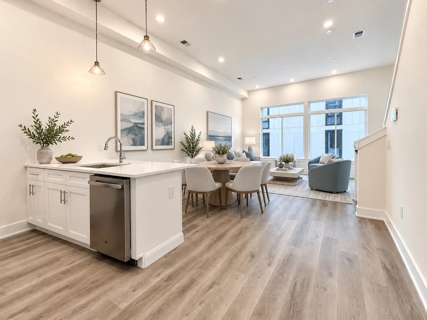 Northern Liberties 2-Bed, 2-Bath Home with Private Roof Deck — Photo 3