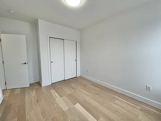 Rented by New Amsterdam Realty Group | media 5