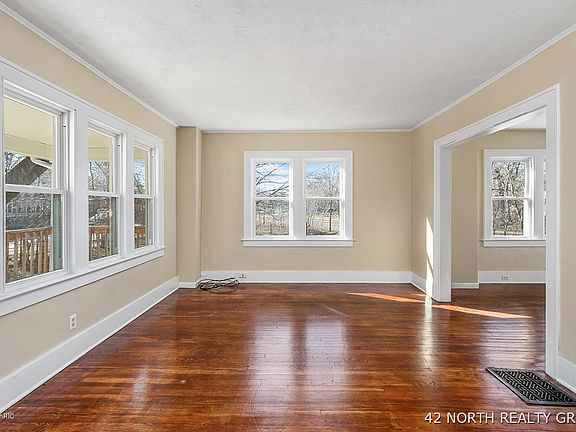 4th image of 1839 Silver Ave SE