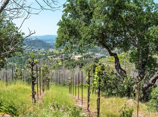 1888 Crystal Springs Ct, Santa Rosa, CA 95404