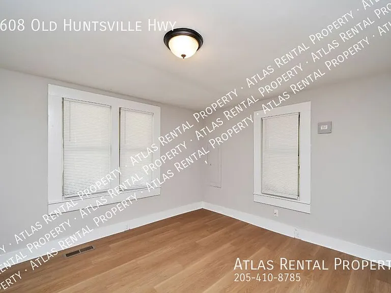1608 Old Huntsville Hwy NW — Photo 12