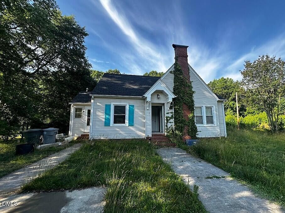 1st image of 221 Greenvale Rd