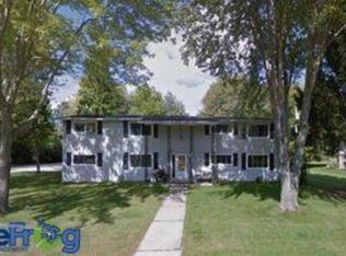 673 W Factory St APT 4, Seymour, WI 54165