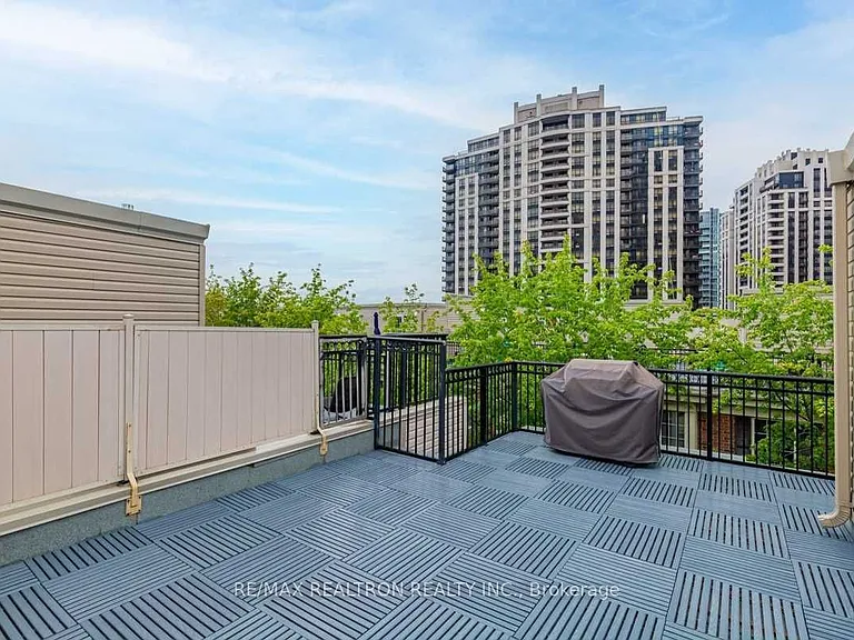 3 Everson Dr #228 — Photo 21