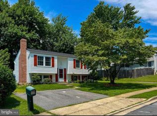 121 Deerfield Pl, Frederick, MD 21702