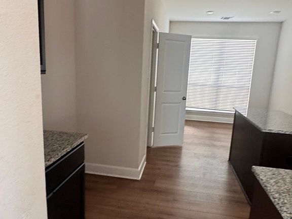 3rd image of 5712 Redfish Ct
