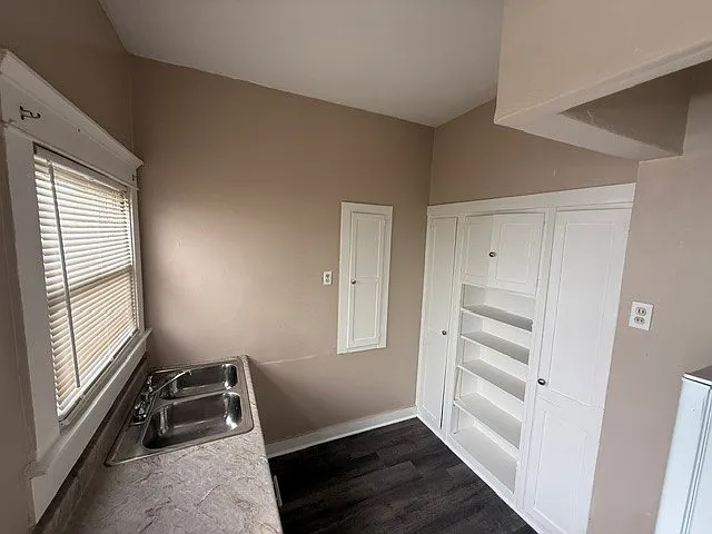 4226 E 4th St #6 — Photo 13