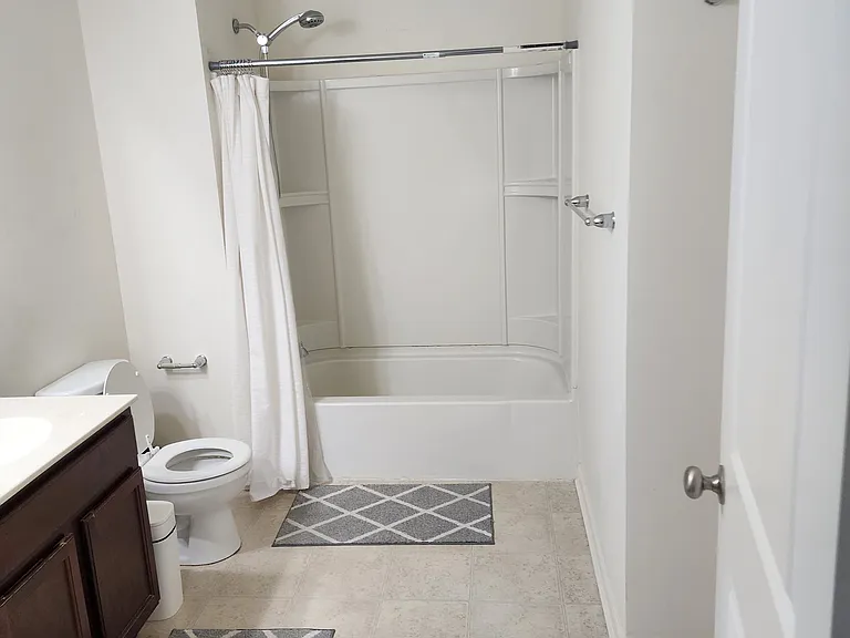 628 Jacobsen Cir — Photo 11