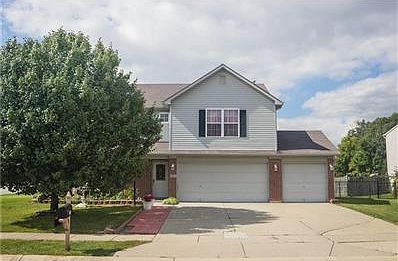 1st image of 5402 Bracken Dr