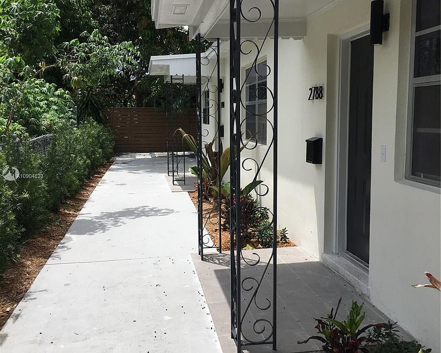 1st image of 2788 Sw 32nd Ave #2788