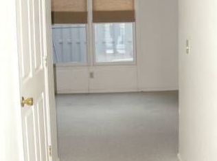 40 Sleepy Hollow Ln, Swannanoa, NC 28778