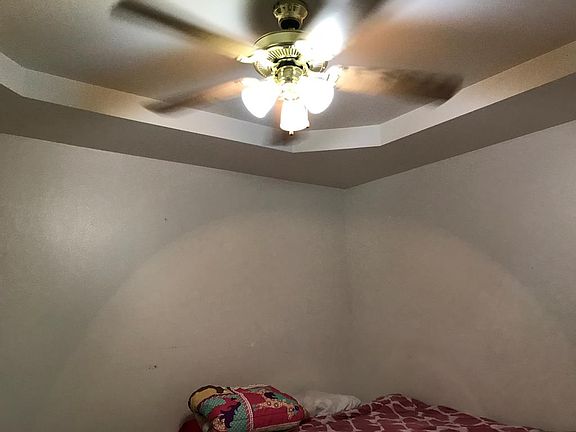 5th image of 510 Balcones Blvd