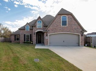 8025 Turnberry Cir, Beaumont, TX 77707