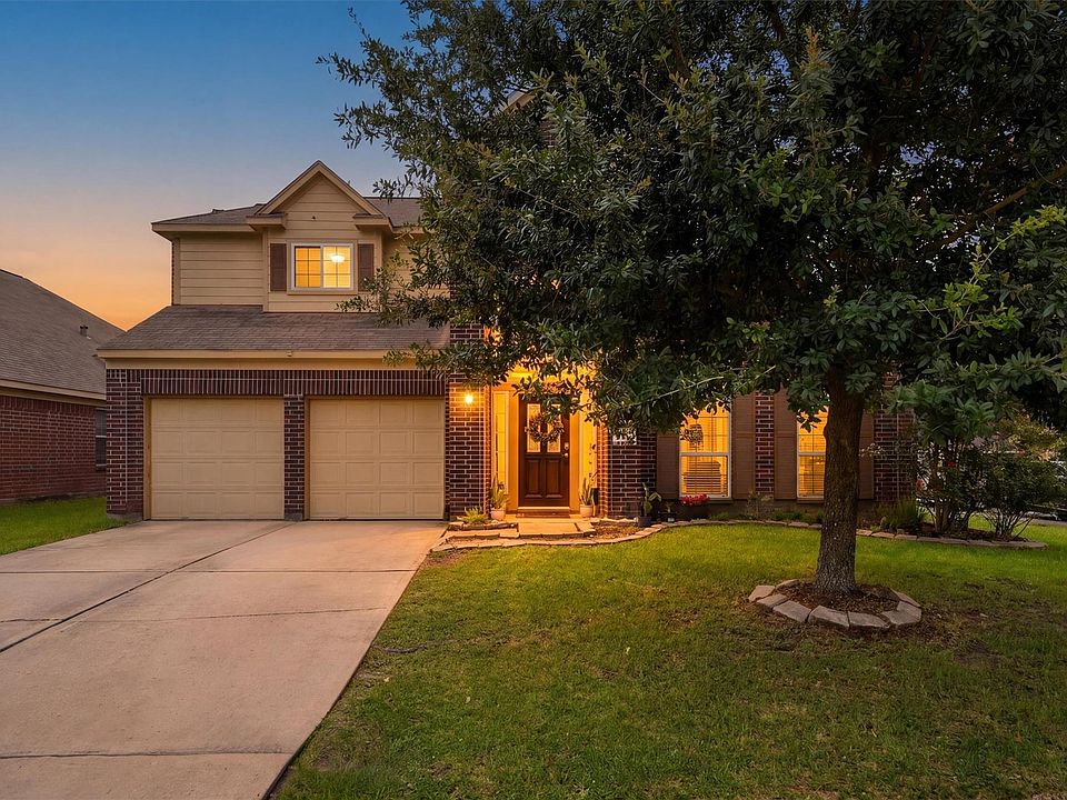 1st image of 6810 Oaken Gate Way