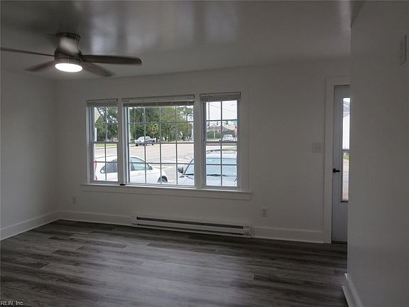 4th image of 417 Hobart Ave #B
