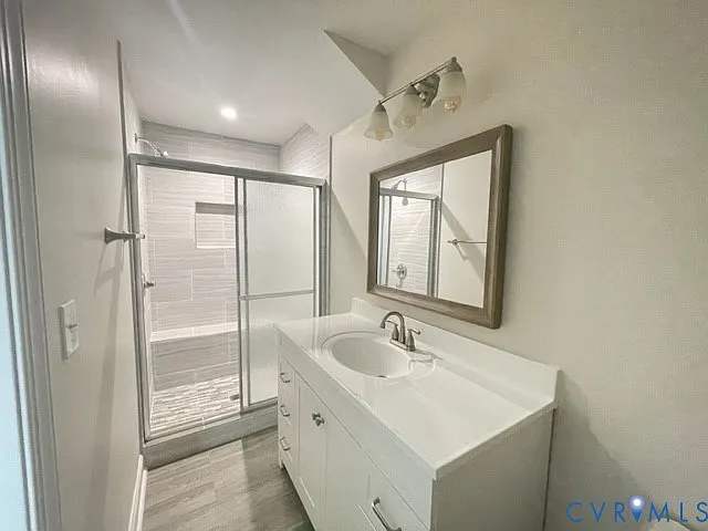 9164 Avondale Dr — Photo 14