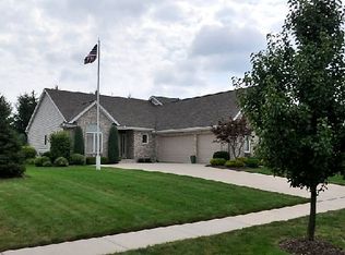 3915 Deer Valley Ln, Maumee, OH 43537