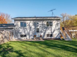 405 Westlawn Ave, Elkhorn, WI 53121