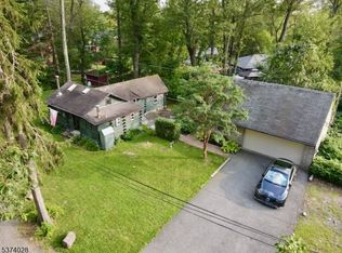 8 Rock Rd, West Milford, NJ 07480