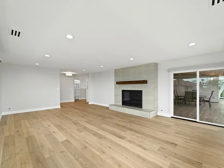 5821 Corral Way — Photo 8