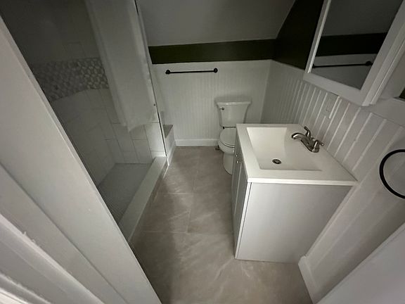 4th image of 22 Sumner Park Unit 3