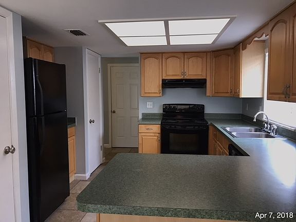 3rd image of 3819 Schoolway Ave