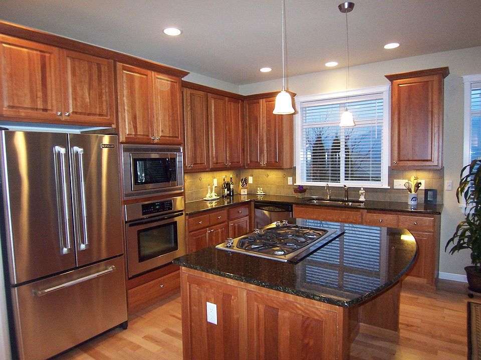 1st image of 7608 Snowberry Ave SE