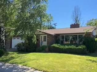 675 Harbin Ln, Reno, NV 89509