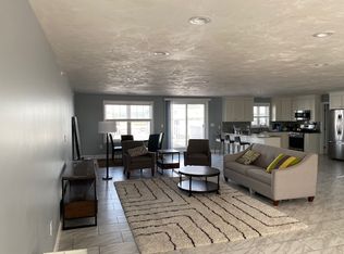 207 Ocean Blvd UNIT D, Seabrook, NH 03874