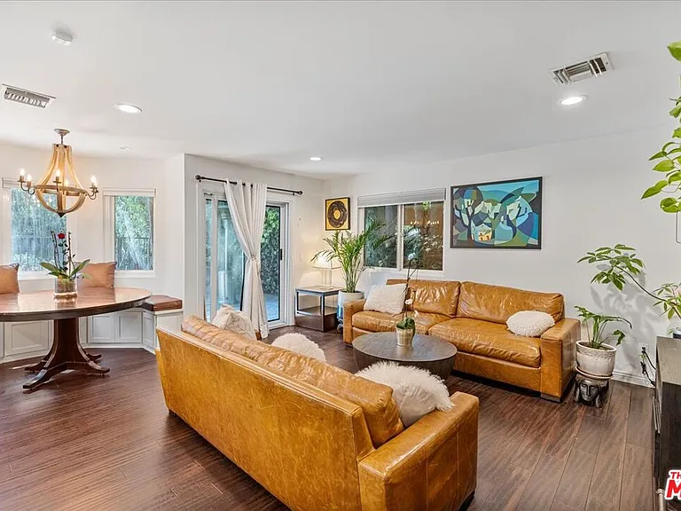 12834 Landale St — Photo 10