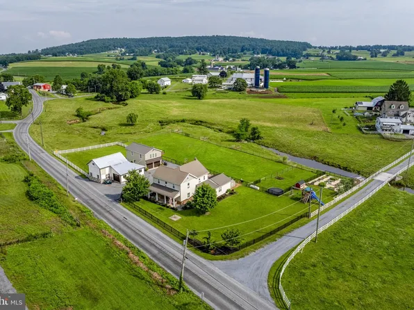 1857 N Churchtown Rd, East Earl, PA 17519
