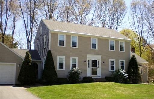 2nd image of 9 Golfview Dr