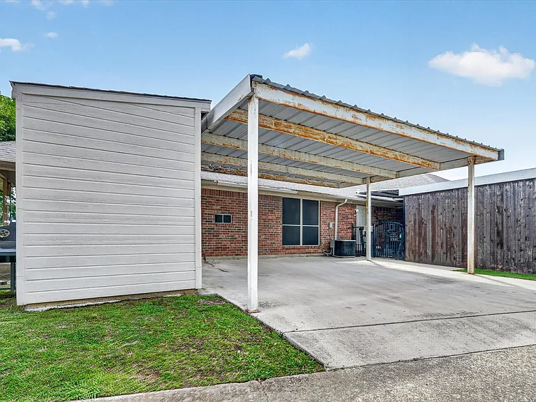 3132 Cedar Hill St — Photo 25