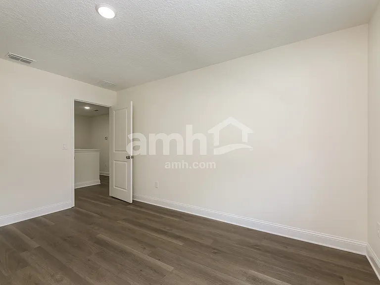 12585 Durbans Point Pl — Photo 17