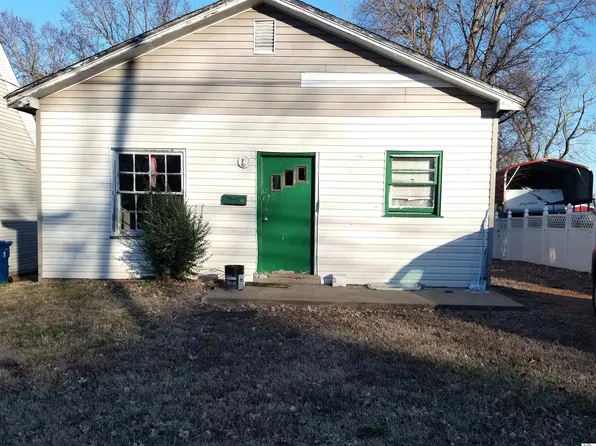 416 N 5th St, Murray, KY 42071